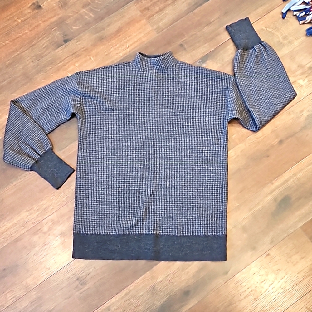 POLO RALPH LAUREN Houndstooth Merino Wool mock neck Size Small!